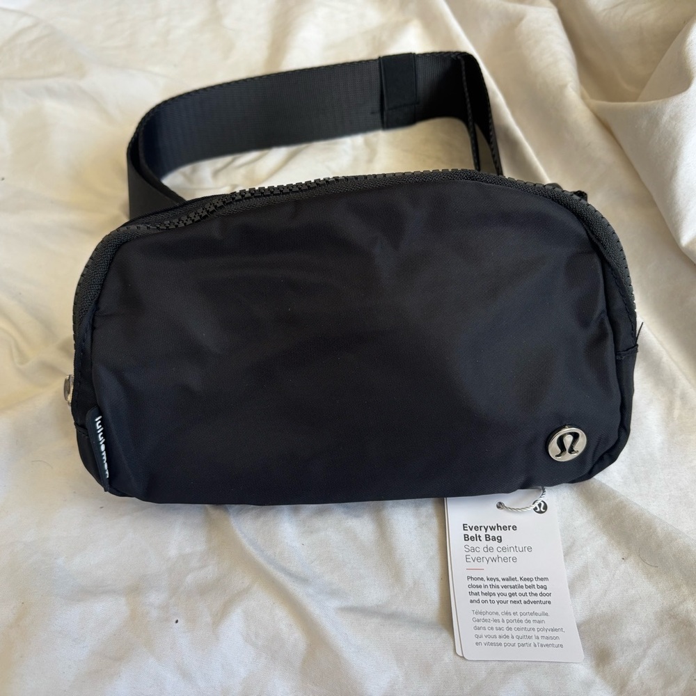 lululemon athletica Black everywhere belt Bag - Picture 1 of 1